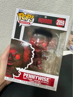 Pennywise: Warner Bros Horror halloween special variant funko pop with card brand new! #2059