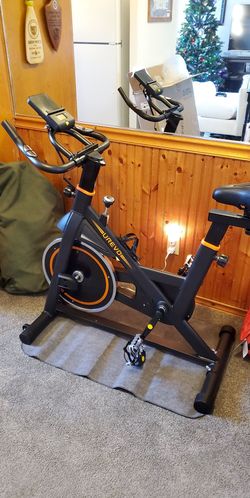 UREVO Indoor Cycling Bike, Stationary
