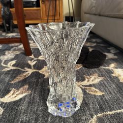 Beautiful Amaris Vase