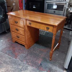 Vintage maple 4-drawer desk