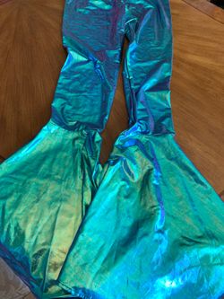 Mermaid costume pants xl runs small