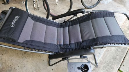 Zero gravity chair