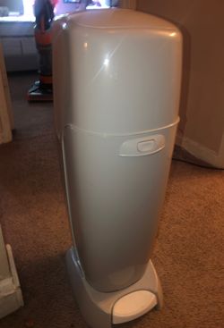 Playtex Complete Diaper Genie pail