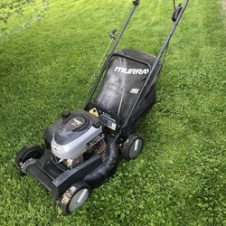 Murray Self Propelled Lawn Mower With Bag