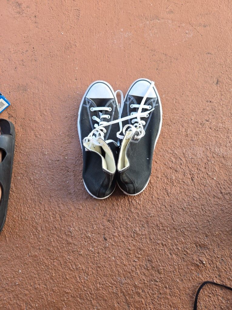 Converse All Star Chuck Taylor Hightops For Sale