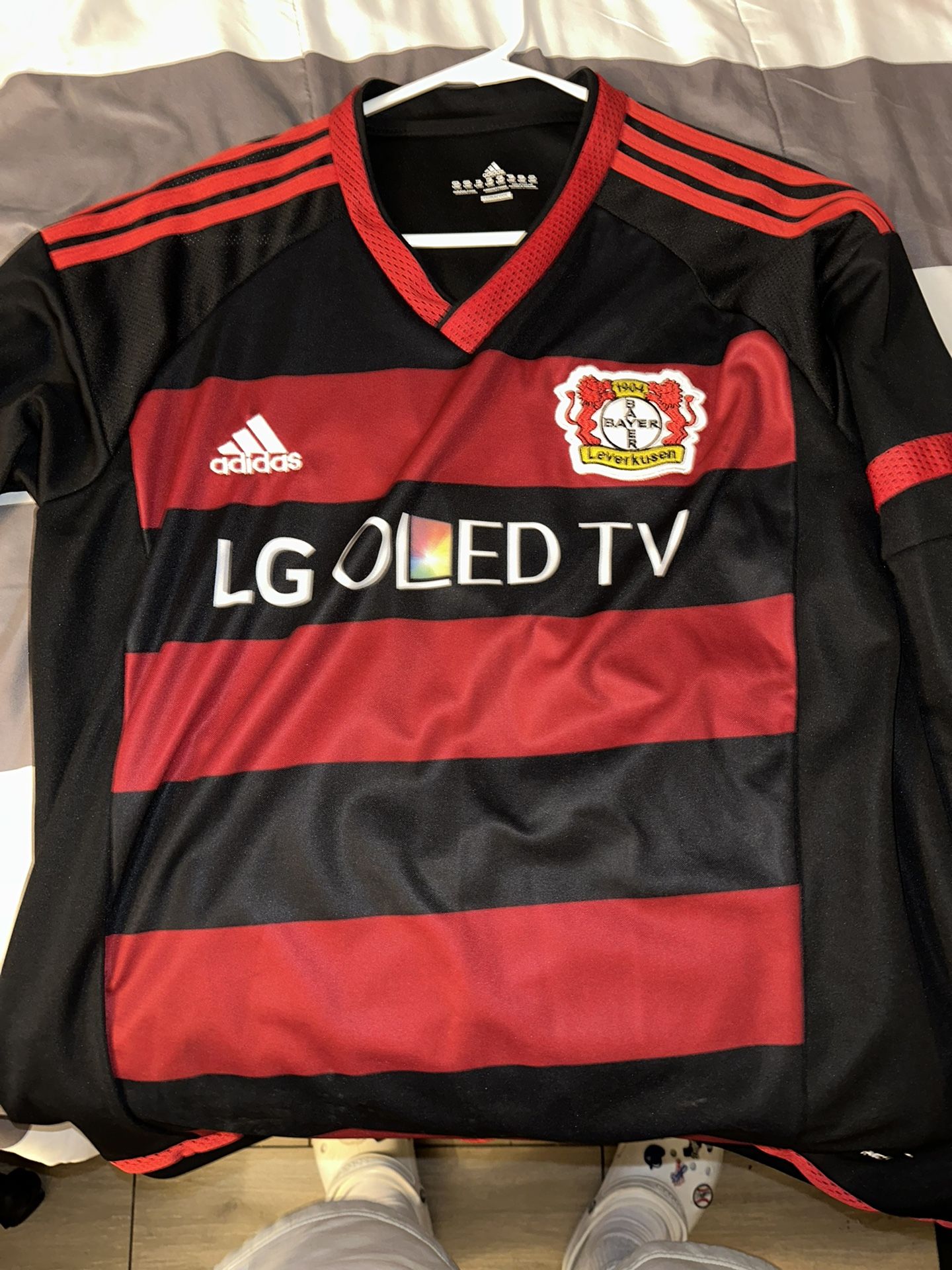 Bayer 04 Leverkusen Chicharito Jersey