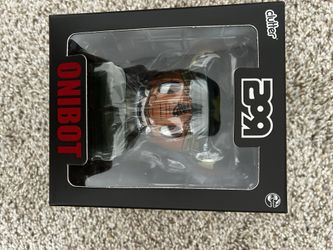 Camo Oni Bot Limited edition art figure