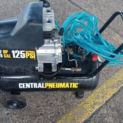 2hp 8 Gal 125PSI CENTRAL PNEUMATIC AIR COMPRESSOR 