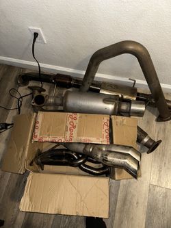 E210 2Jr Exhaust