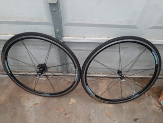 Shimano 700c wheelset