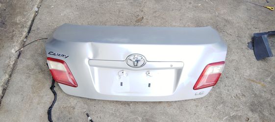 2008 Toyota Camry LE Gray Trunk Lid – OEM – $225 OBO