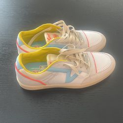 Vans Serio Collections