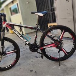 In 26-in Mountain Aluminum Bike 24 Speeds