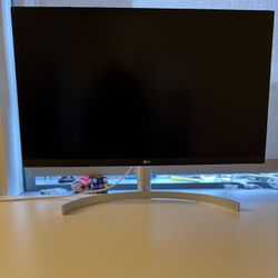 LG 27-inch 4k UHD monitor