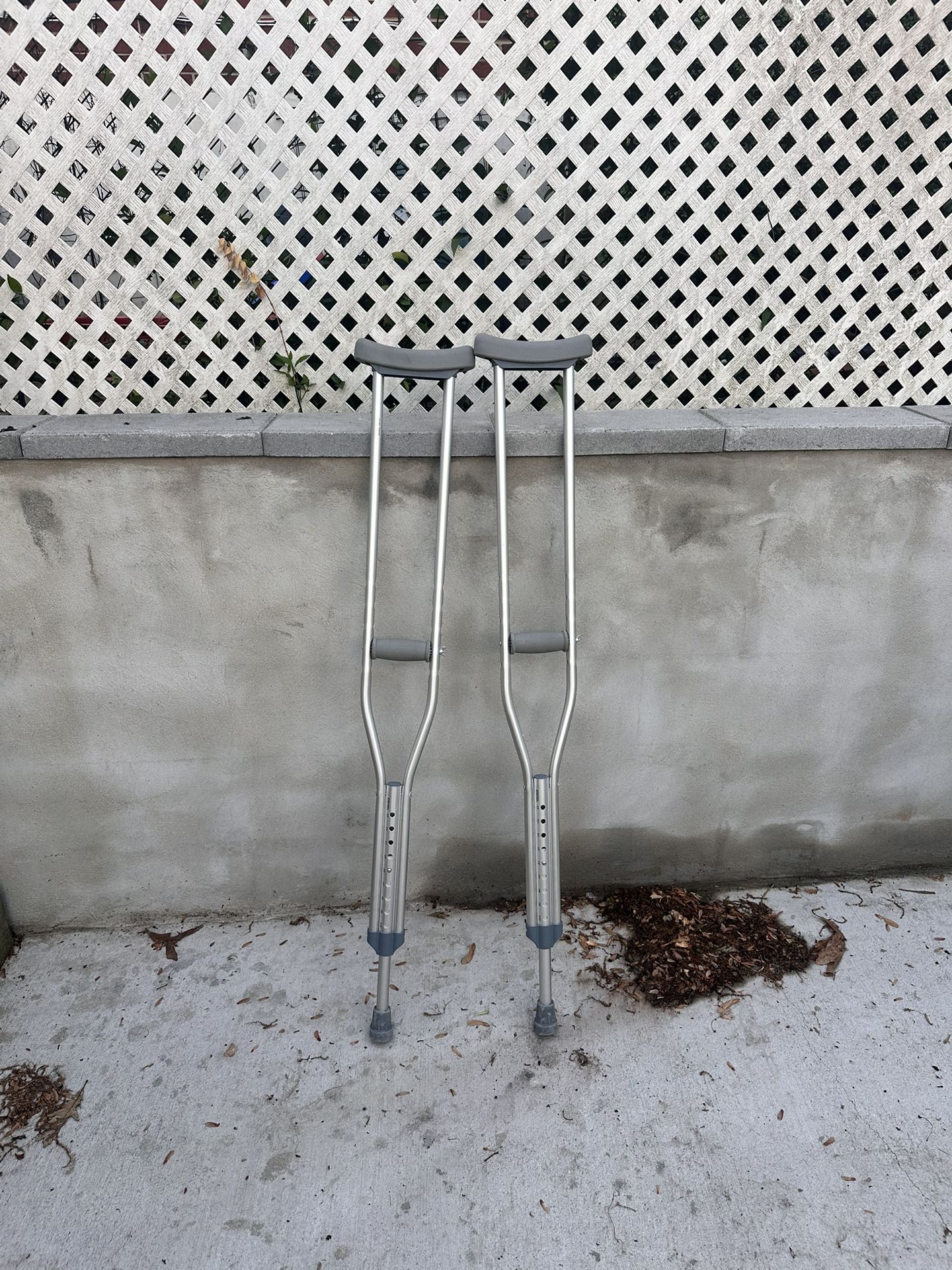 Crutches