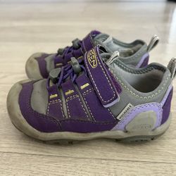 Keen shoes size 8 purple