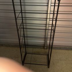 Wire shoe rack