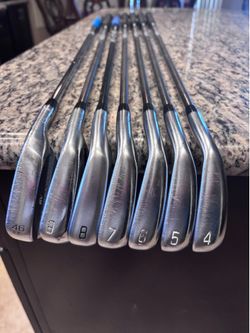 Golf Iron Set Mizuno JPX 923 with vokey 46 degree