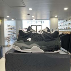 Brand New Jordan 4 Fear Size 12 