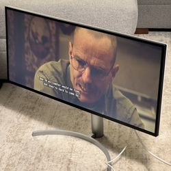 LG 34BK95U-W 34" 21:9 UltraWide 5K2K WUHD Nano IPS Monitor
