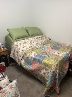 Electric adjustable Queen Size Bed with Remote