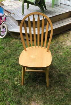 Set of 6 oak dining chairs