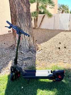 Segway Max G3 Electric Scooter w/ 28 mph Max Speed, 50 Mile Range - Black