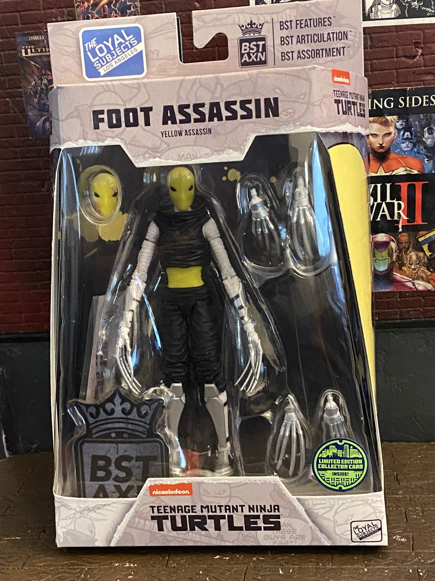 New TMNT BST AXN Foot Assassin Yellow Figure LE Collectors Card Loyal Subjects 1