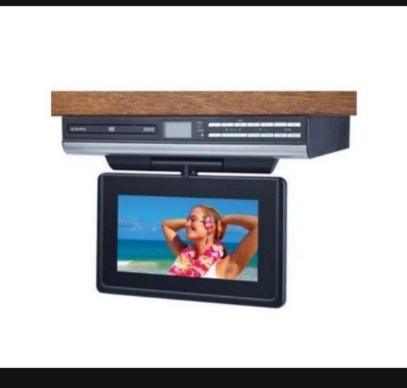 Audiovox Space Saving Kitchen 9" LCD TV+DVD and RADIO