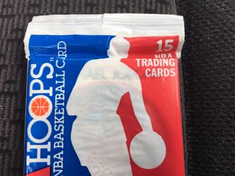 1989 NBA Hoops Unopened Pack W/Michael  Jordan On Cover All Prices 50% Off Till March 1 