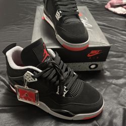 Jordan 4 OG Bred 2019 Sizes 8, 9.5