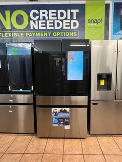 Samsung Bespoke 29 cu. ft. Standard Depth 4-Door French Door Refrigerator with Family Hub
