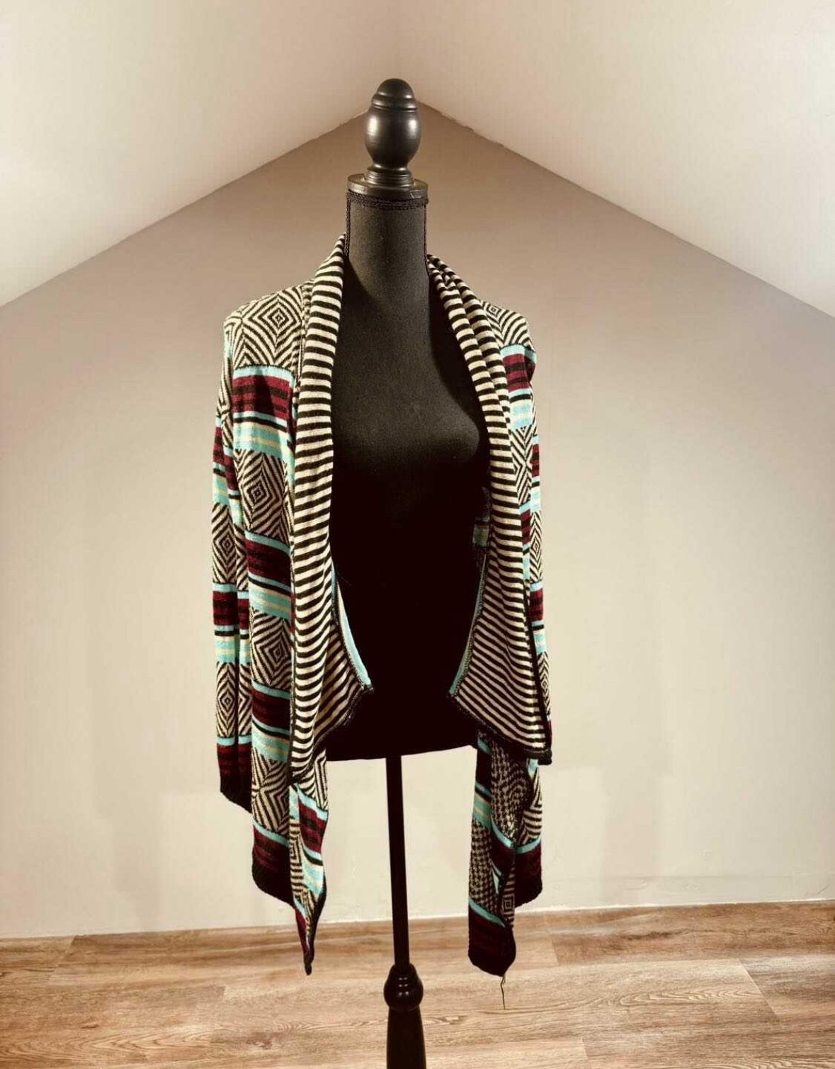 Small Aztec Women’s Cardigan
