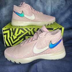 Nike LeBron NXXT Genisus