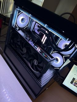 RTX 5080 16GB | RYZEN 9 9950X3D 16CORE |32GB DDR5 | 2TB SSD | HIGH END GAMING PC