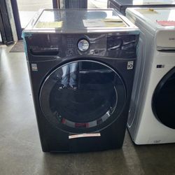 LG ThinQ Washer  AND  Dryer All In One 4.5 Cubic Feet H OKC