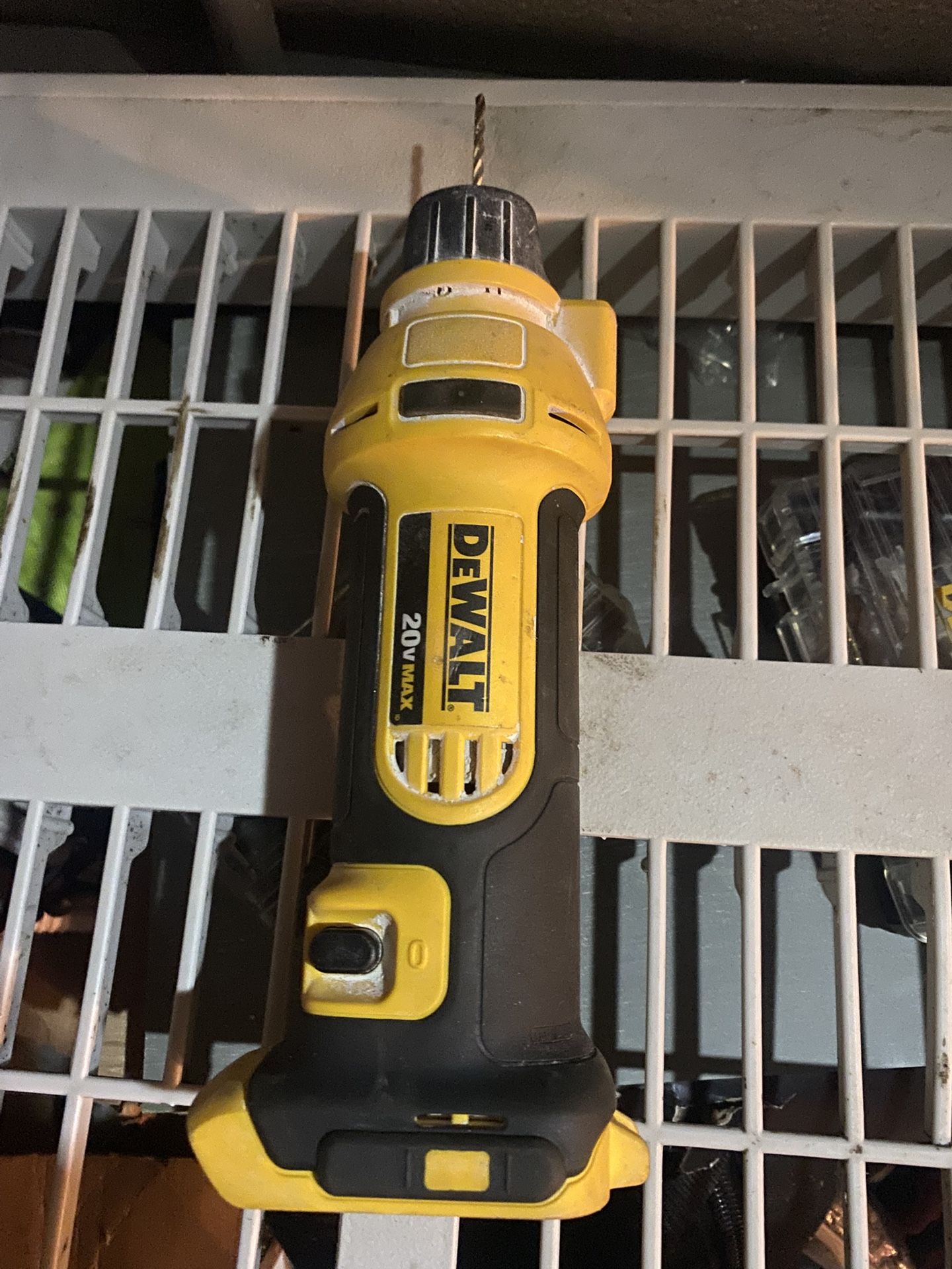 Dewalt Cut Out Tool Dcs551