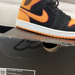 Air Jordan 1 MID SE Size 8