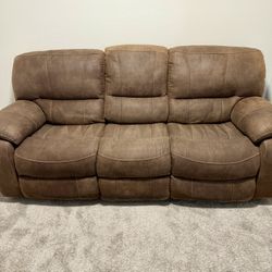 Alpen Ridge Non-Power Reclining Sofa - Cindy Crawford Collection