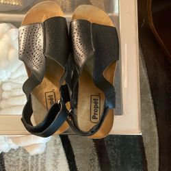 Propet Shoes Brand New Never Worn 