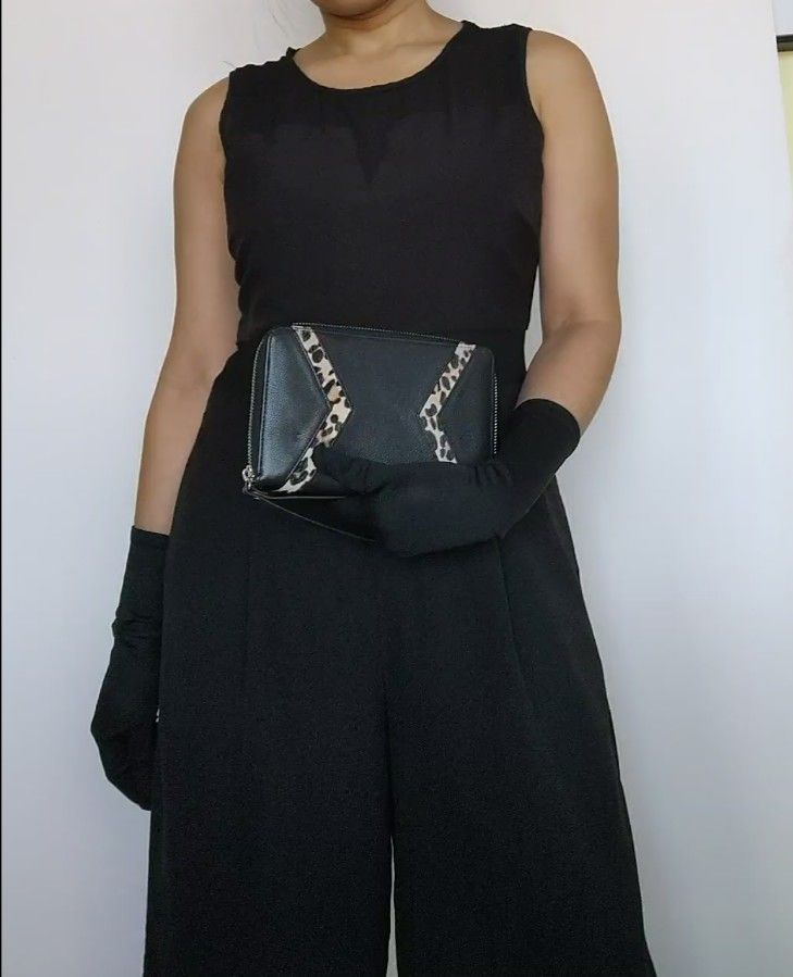 Wristlet Wallet with Phone Pocket