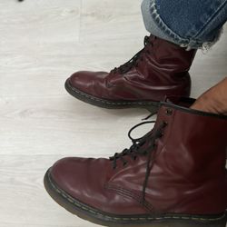 Dr Martins SIZE 11