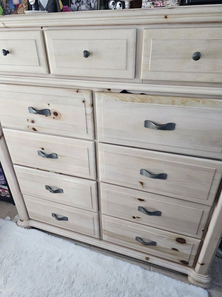 Stanley Furniture Bedroom Set
