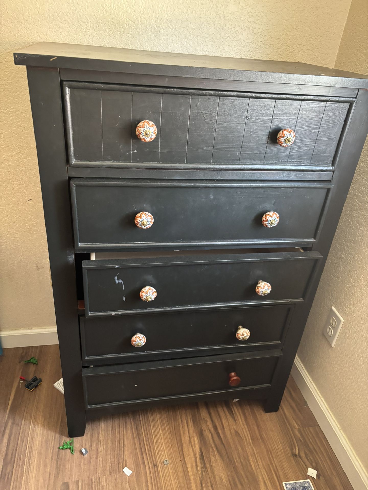Free Dresser 