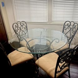 Glass Kitchen Table With 4 Chairs
