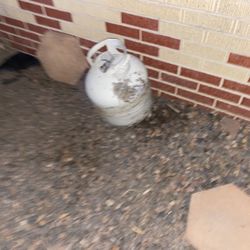 Propane Tanks 