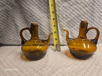 Amber Glass Jug Decanters with Cork Stoppers – Set of 2