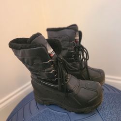 Kids Snow Boots Size 1