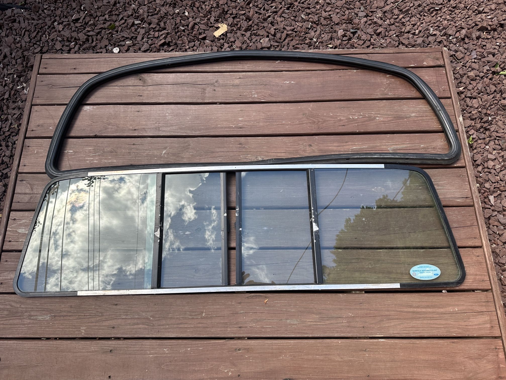 80-96 ford Pickup Sliding Rear Window