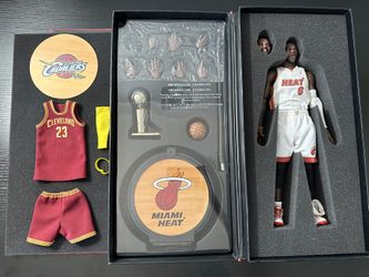 NBA Collection: LeBron James | HLJ.com